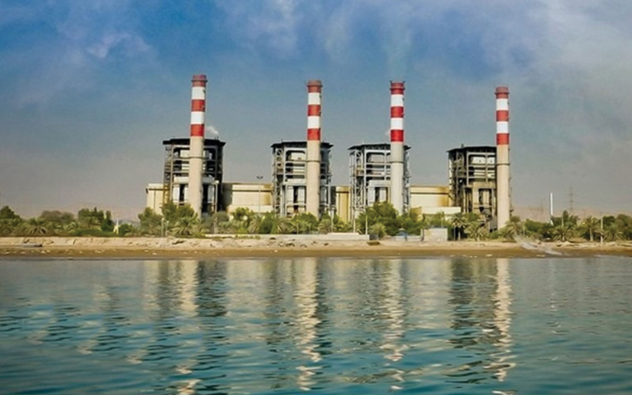 آمادگی نیروگاه های تولید برق استان در پیک بار تابستان ۱۴۰۱
