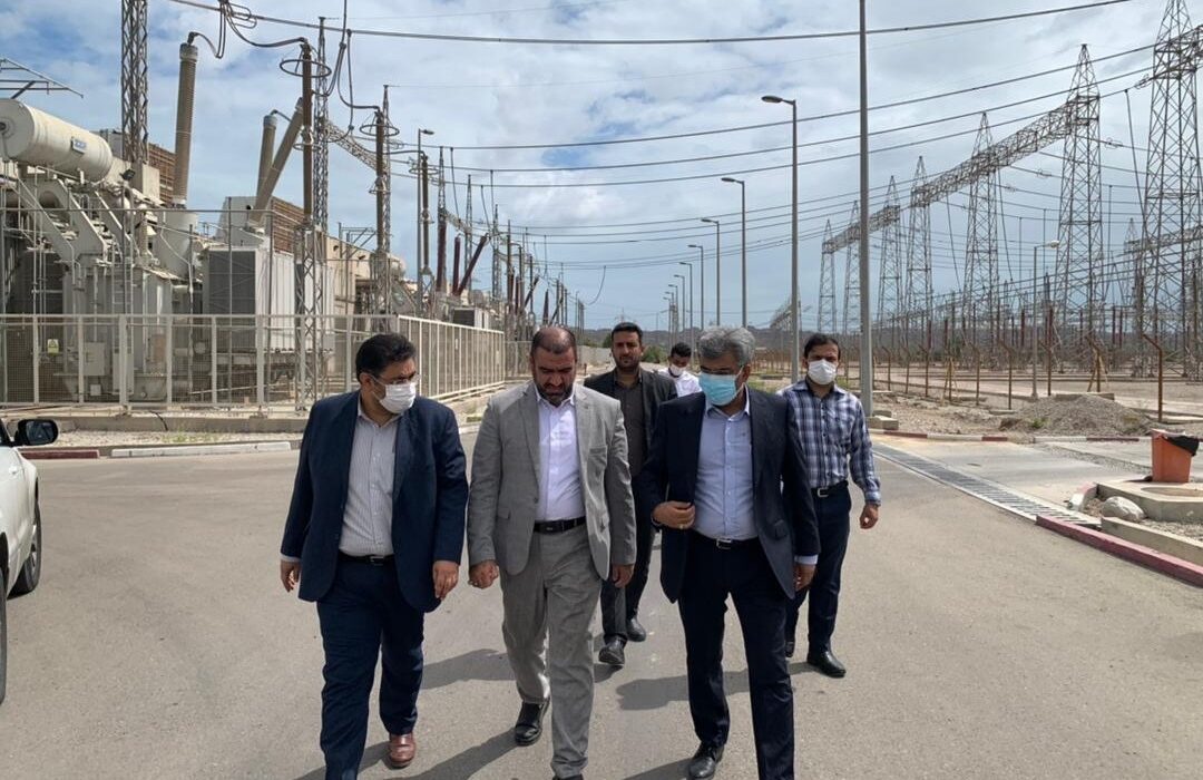 بازدید دادستان بندرعباس از نیروگاه سیکل ترکیبی ایسین در بندرعباس