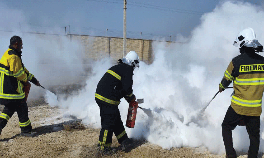 اجرای مانور اطفاء حریق و امداد و نجات در نیروگاه خلیج فارس