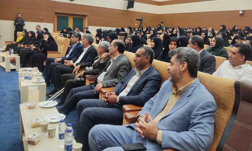 رویداد اهدای جایزه جوانی جمعیت در هرمزگان