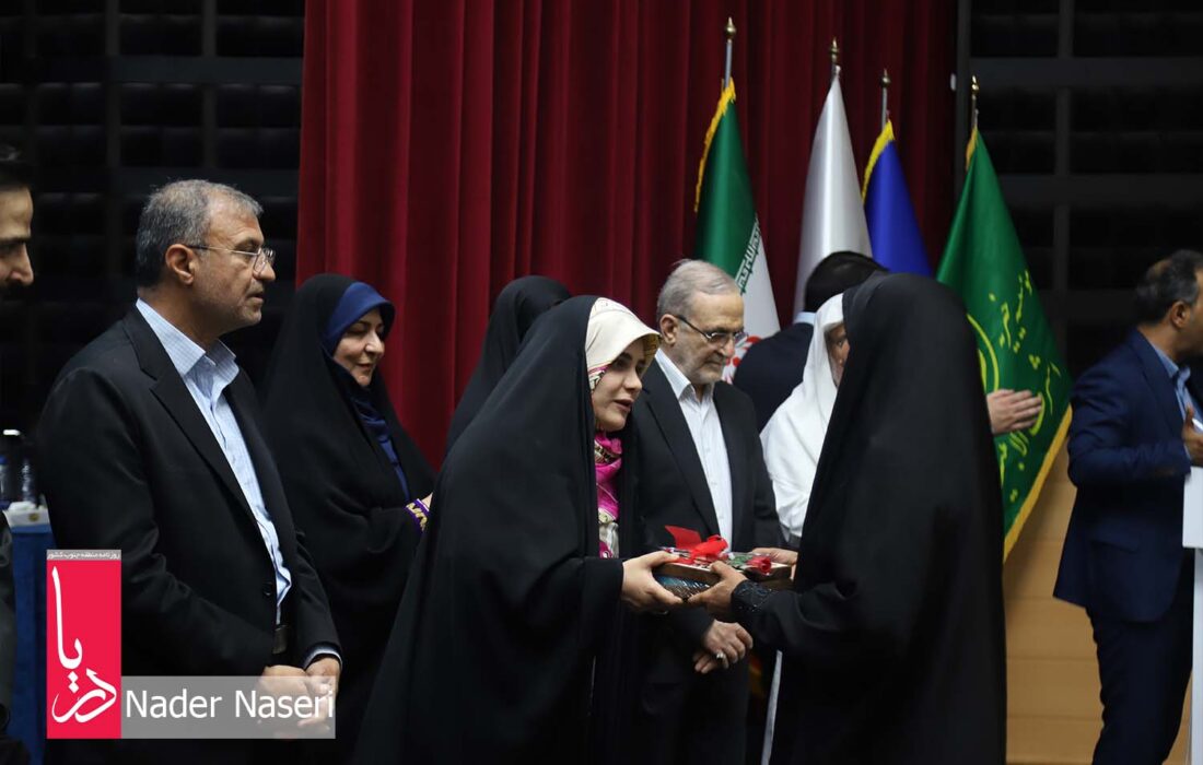 آیین افتتاح و واگذاری ۱۱۴ واحد مسکونی ویژه خانواده‌های نیازمند استان هرمزگان