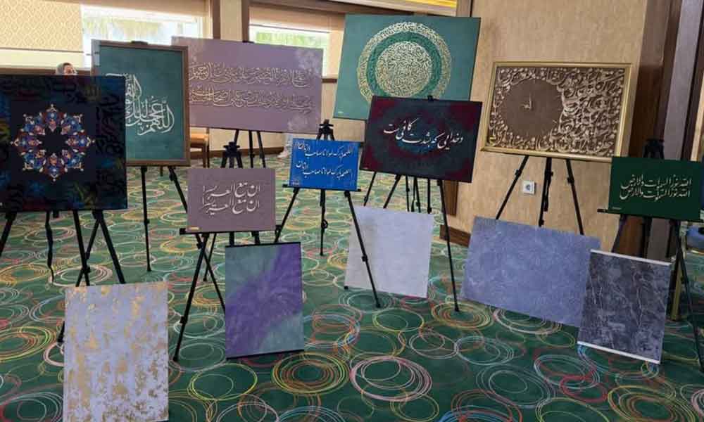نمایشگاه صنایع دستی را در عمان و امارات برگزار می کنیم