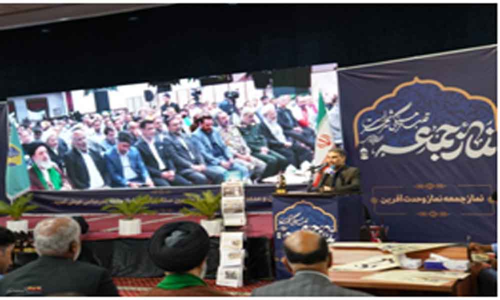 تجليل امام جمعه بندرعباس از مديرعامل فولادکاوه