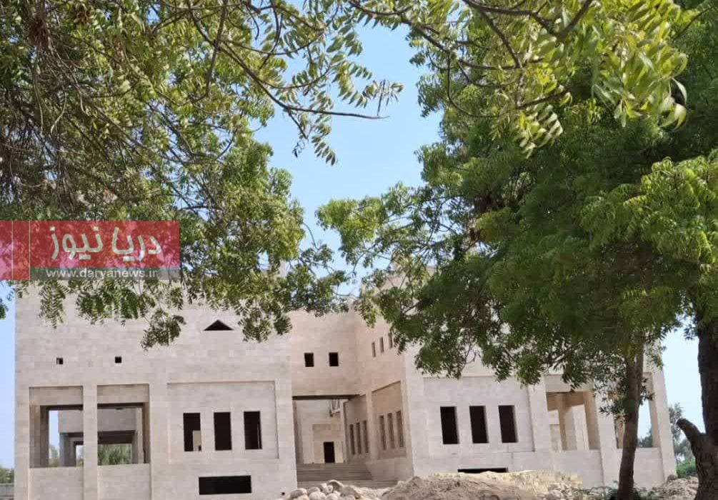 تراژدي فرهنگي ۱۷ ساله بندرعباس کتابخانه‌ اي که ساخته نشده ، پير شد