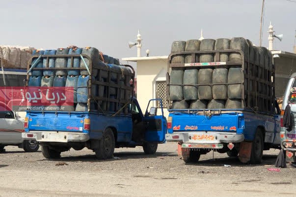 سوخت کش ها مشغول قتل عام مردم هستند