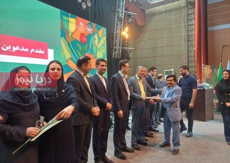 تجليل از فرشتگان سفيدپوش در روز پرستار