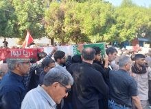 تشییع ۱۴ شیر گمنام و خوش‌نام بر دوش مردم بندرعباس