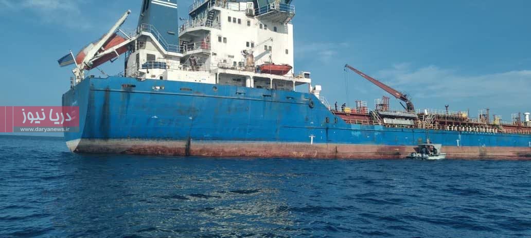 توقیف کشتی نفتکش خارجی به اتهام حمل ۶ میلیون لیتر سوخت قاچاق در دریای عمان