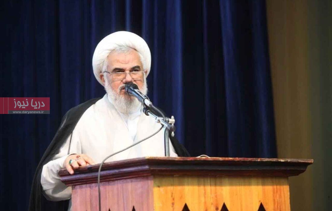 قدردانی امام جمعه بندرعباس از فولاد کاوه در بازسازی مسجد جامع