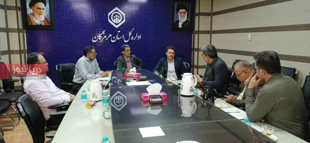 نشست هم‌اندیشی تعمیم و گسترش پوشش بیمه صنوف استان برگزار شد